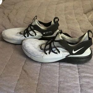 Nike flex contact shoes